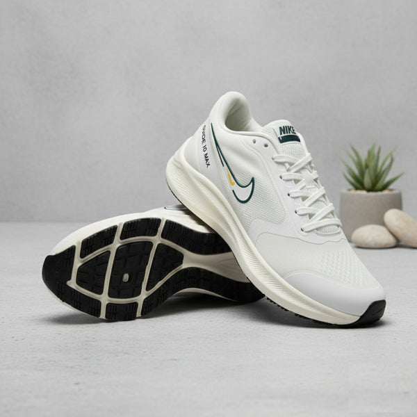 Men’s Performance Breathable Mesh Running Shoes – white